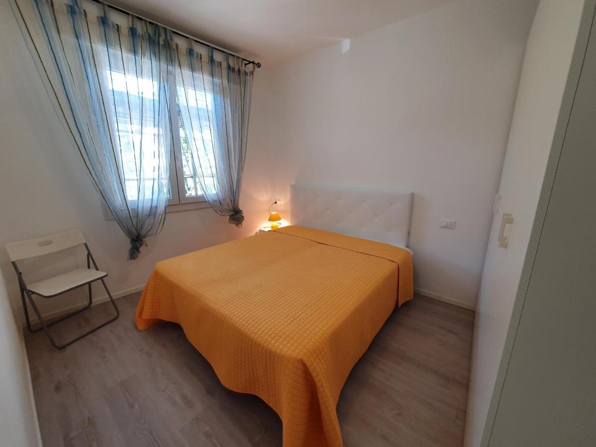Residence La Zattera Lignano Sabbiadoro Exteriör bild
